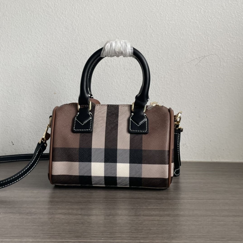 Bv*b*rry speedy bags